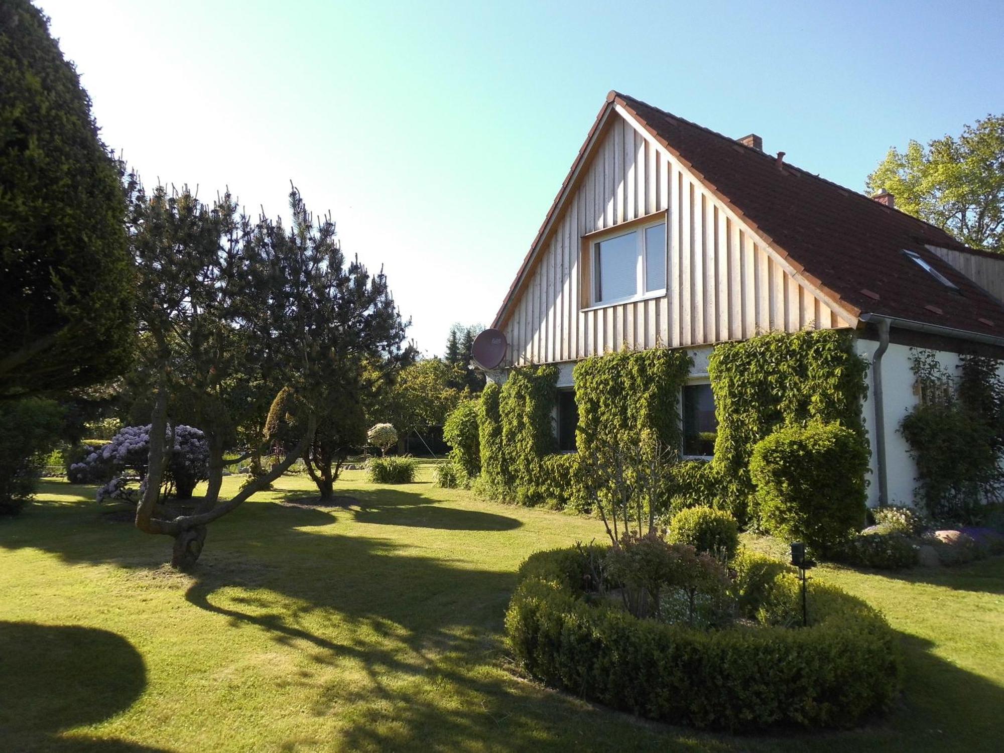 Kluis Bungalow Und Ferienwohnung Auf Ruegen מראה חיצוני תמונה